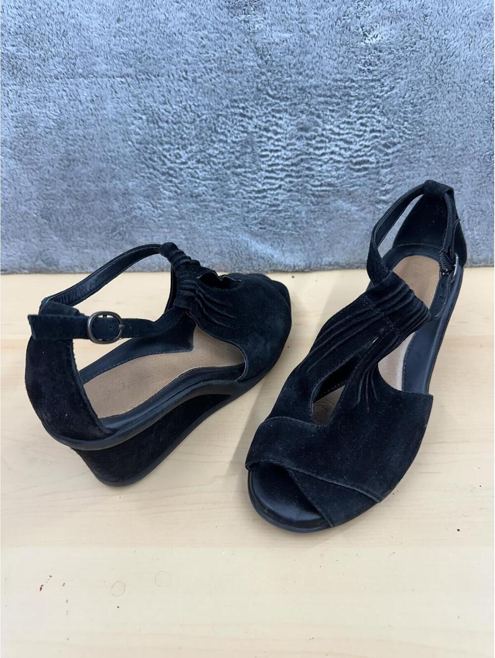 Earth Black Suede Wedge Sandals